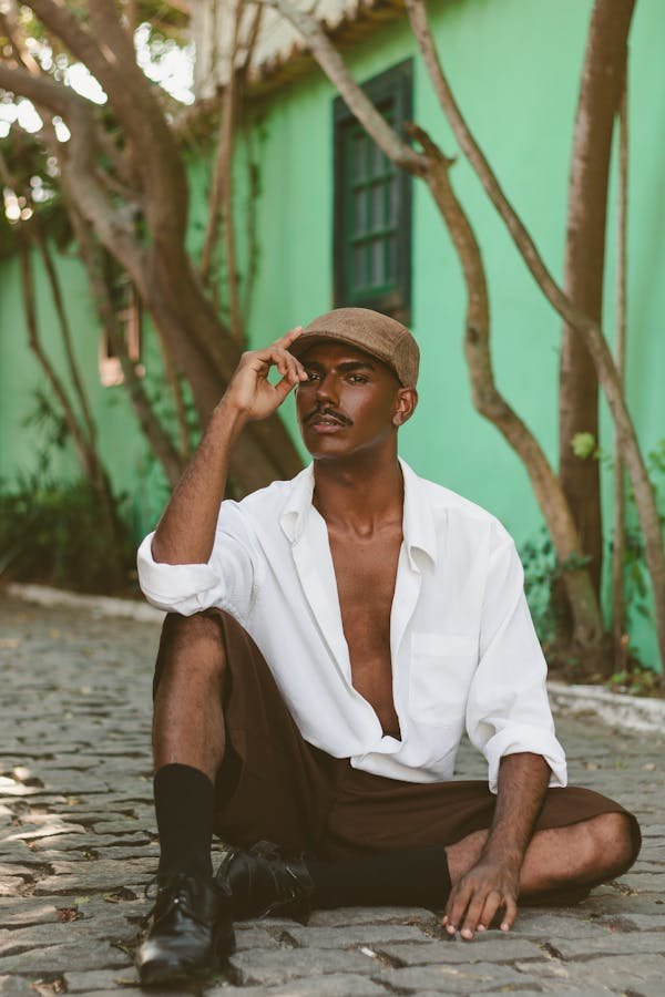 Béret et casquette : le guide des styles tendance à adopter